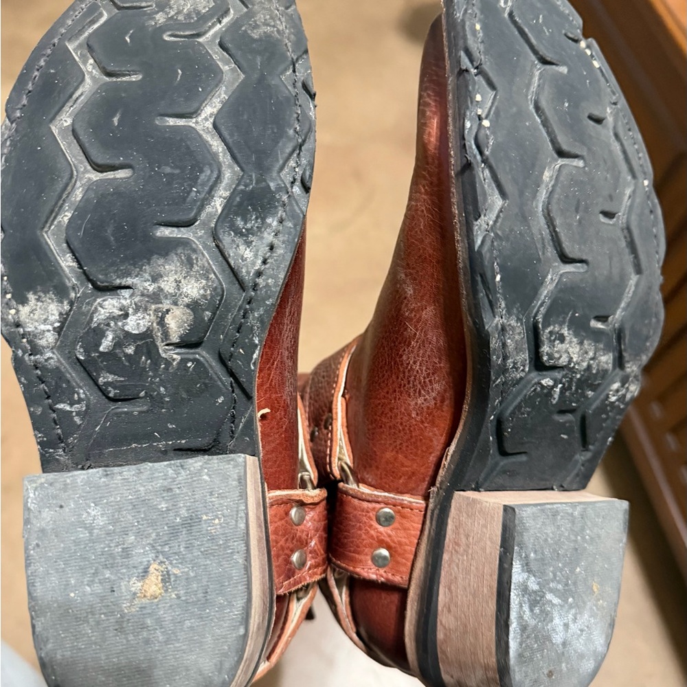 Freebird Chestnut Leather Ankle Boots - Picture 2 of 8